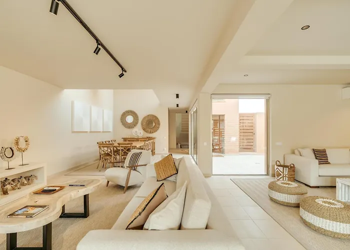 Salgados Premium By Da'home * Албуфейра